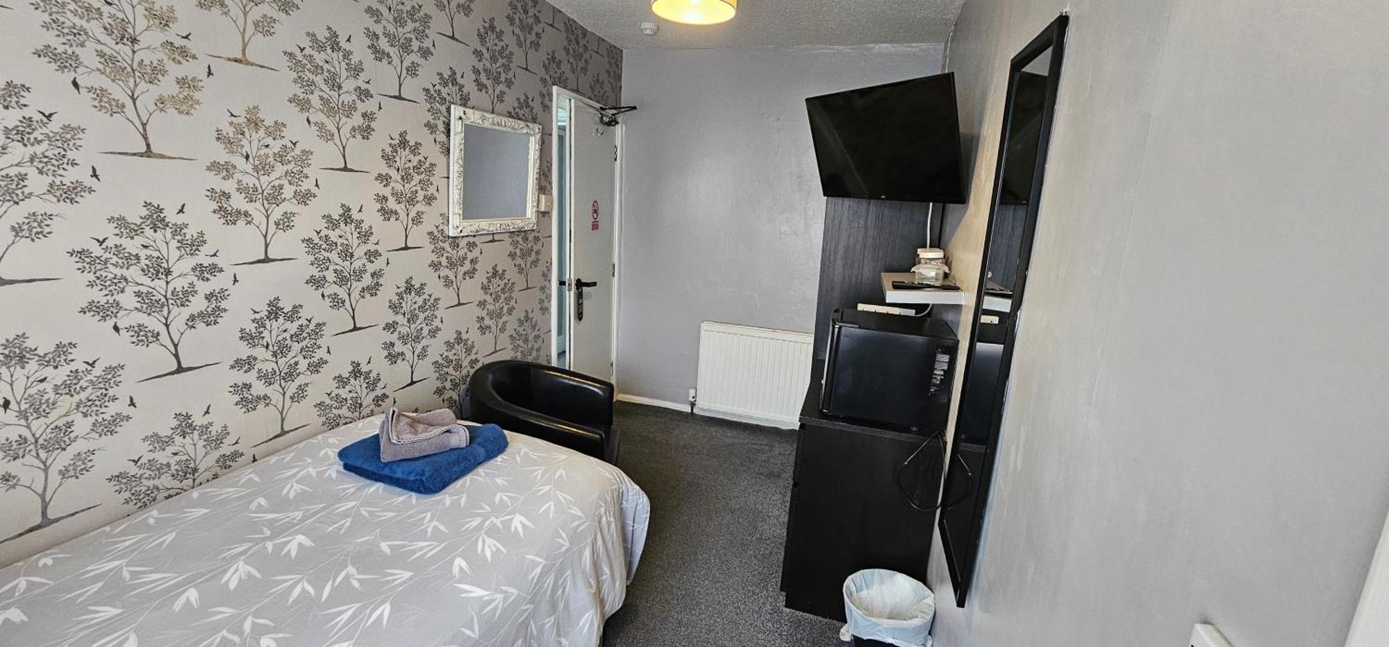 The Roslyn Guest House Paignton Room photo